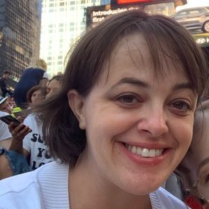 Meet your Posher, Carrie